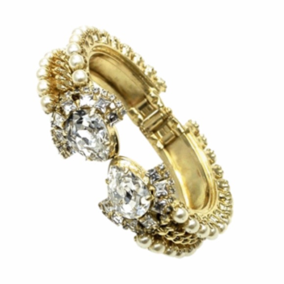 Rodrigo Otazu Crystal Pearl Chain Cuff from Sex in the City 2 - Picture 3 of 7